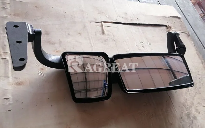 Sinotruk Body Cab Spare Parts Right Side Rearview Mirror Assembly Right for Tractor Truck