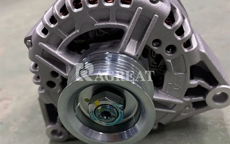 HOWO Spare Parts Engine Alternators 20V 70A VG1095094002