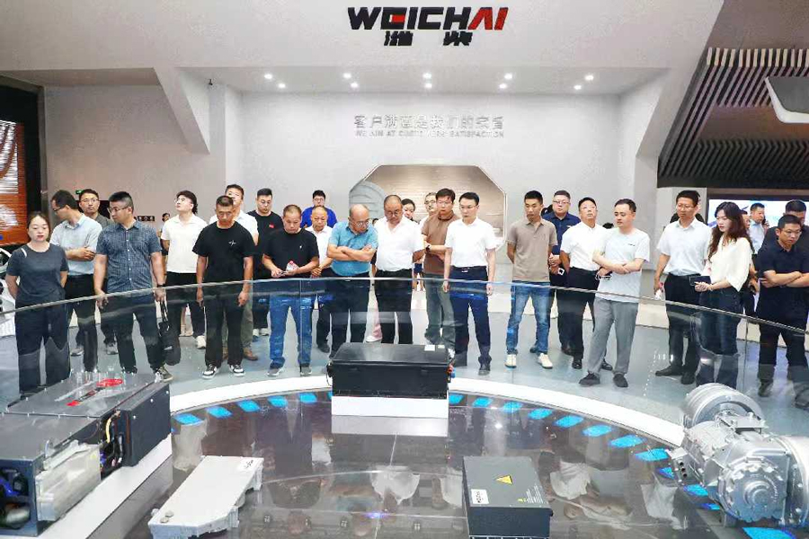 Over a hundred enterprises along the power equipment industrial chain "visited Weichai"